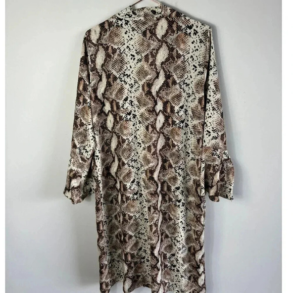 Hummingbird Womens Animal Print Long Sleeve Kimono Light Brown Size Medium-Large - Picture 10 of 13